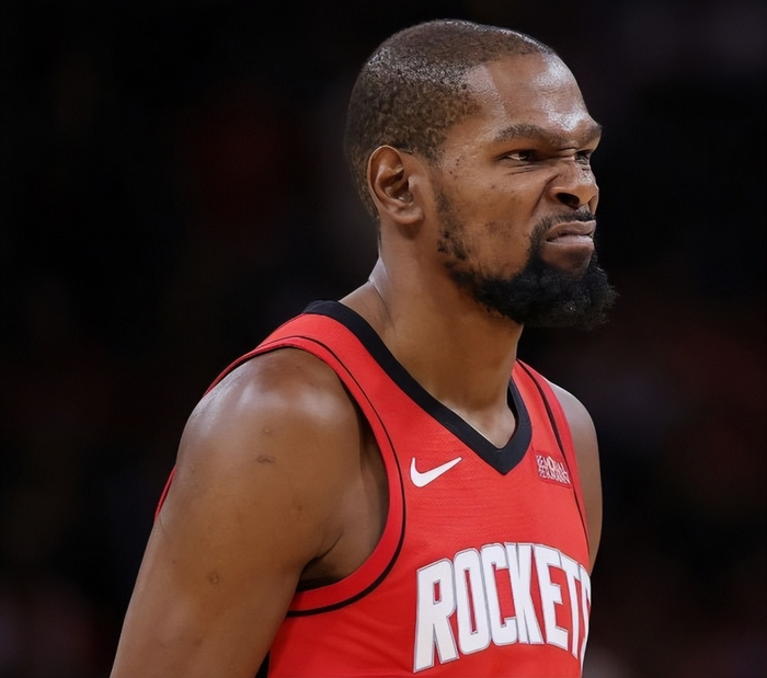 九游手游官方下载风云突变上海申花关键时刻手感冰凉杜兰特连续十场比赛得分超过逆转，印第安纳步行者冲刺阶段单刀错失瞬间刷屏的简单介绍